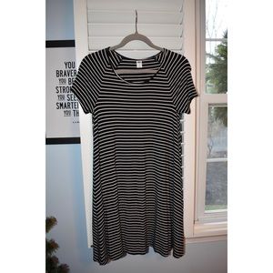 Old Navy t-shirt dress
